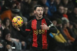 英雄联盟S赛2025-伯恩茅斯队长：塞梅诺被歧视后没有挑衅球迷，更显人格伟大