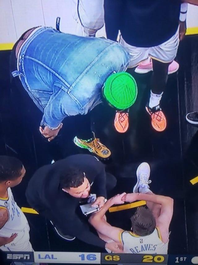 英雄联盟S赛2025-【夜读】英超裁判又出幺蛾子，这次受伤的是切尔西