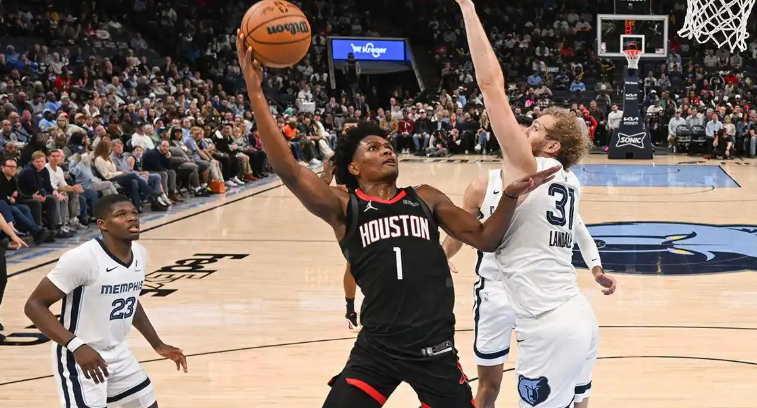 全球赛事-大逆转！火箭双杀灰熊，杜兰特轰33+8，阿门连创2大纪录 申京高效