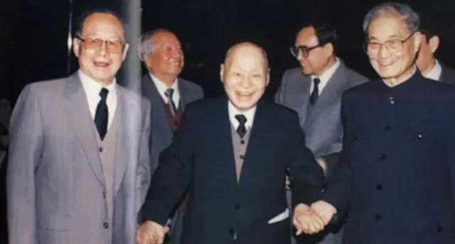 唯一在世的中共一代领导人，曾任中央政治局常委，如今109岁